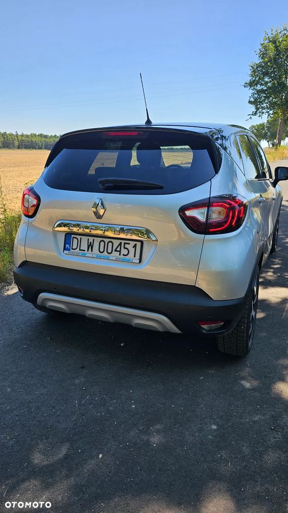 Renault Captur 1.3 Energy TCe Initiale Paris EDC - 10