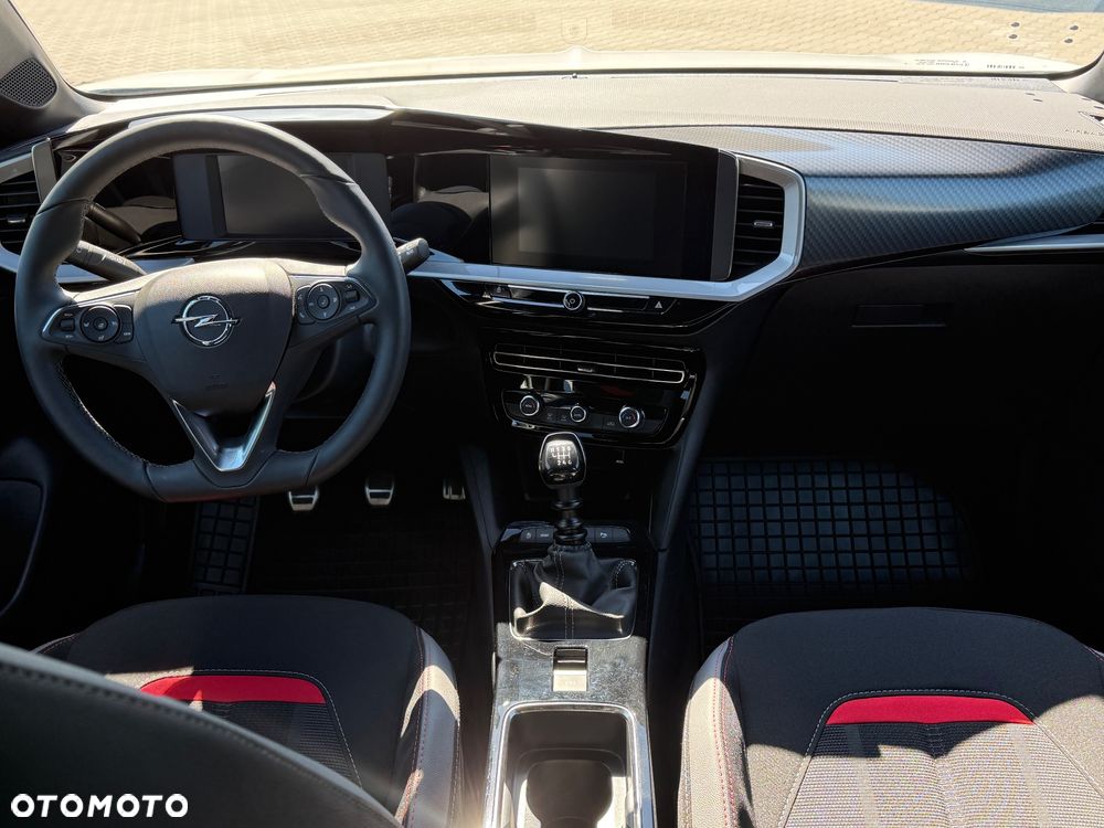 Opel Mokka 1.2 T GS Line Plus S&S - 11