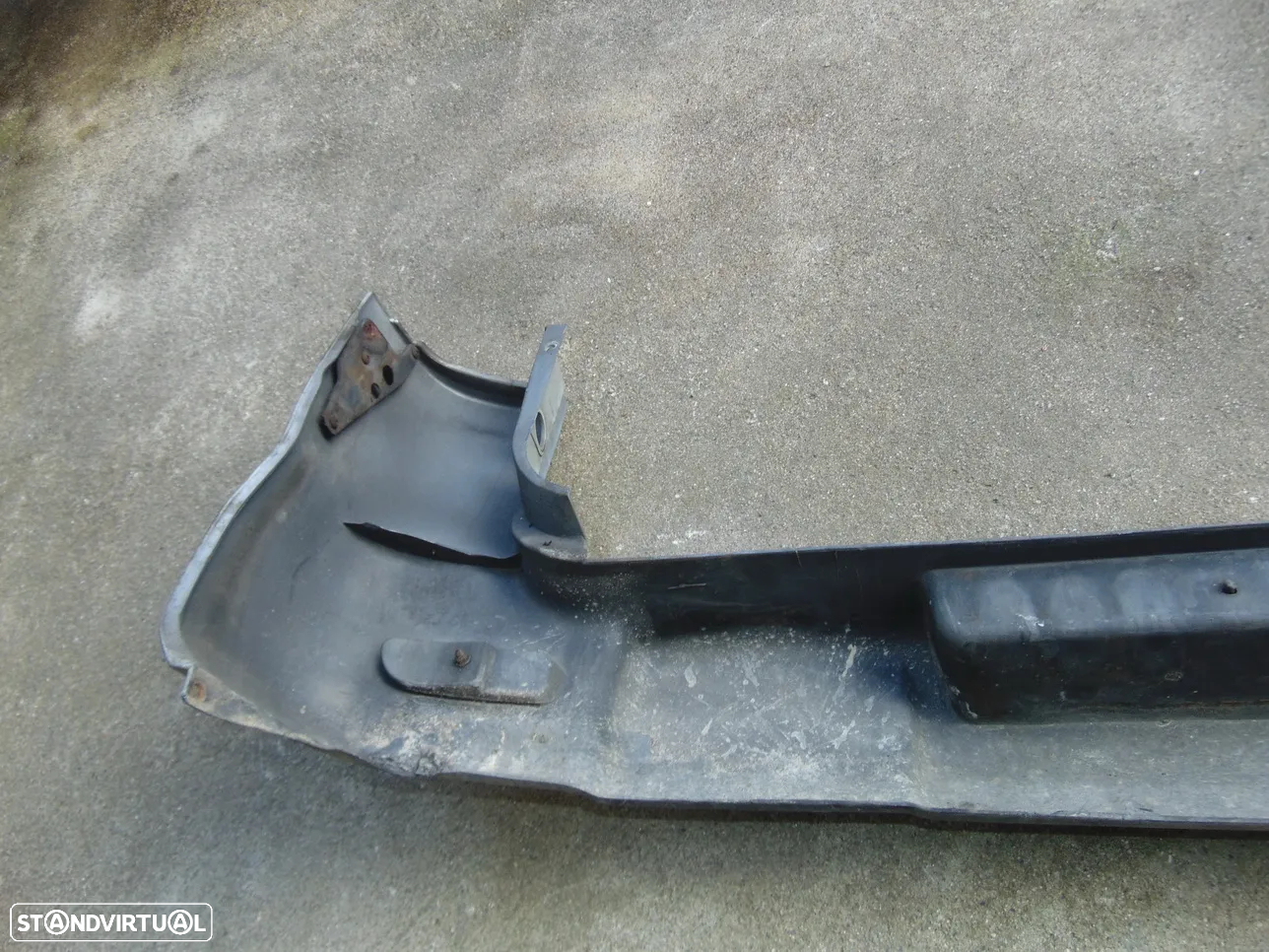 Mitsubishi L400 para-choques trás - 7