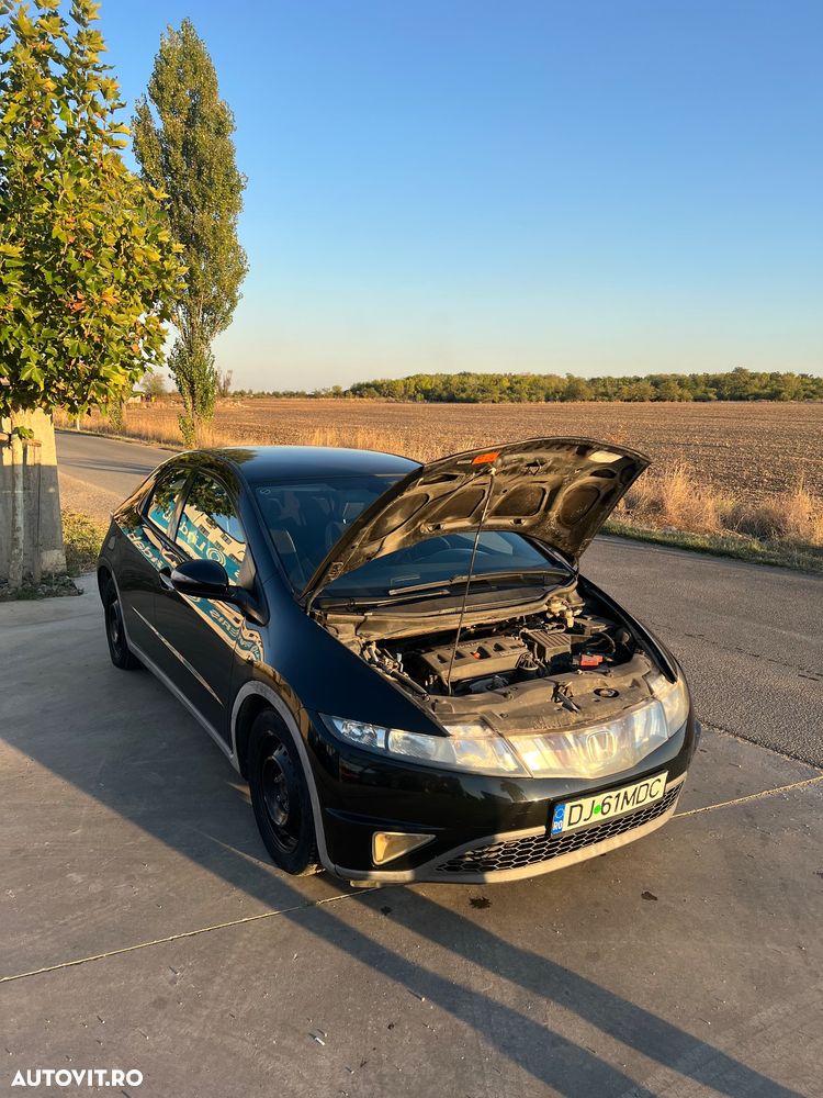 Honda Civic 1.8i-VTEC Comfort - 11