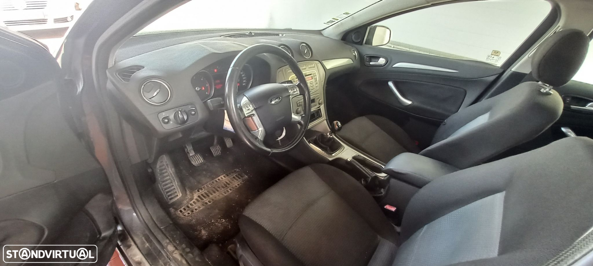 Ford Mondeo 1.8 TDCi Titanium - 4