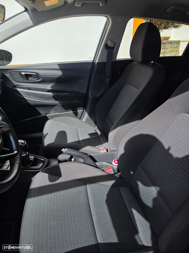 Hyundai i20 - 13