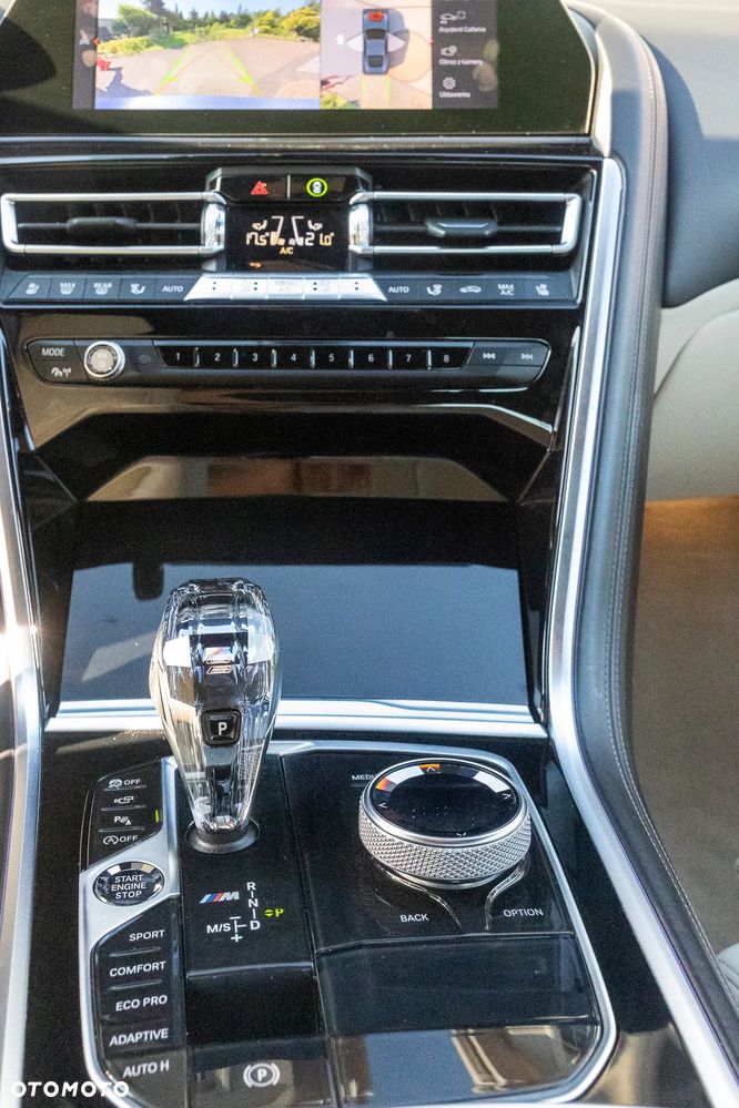 BMW Seria 8 - 14