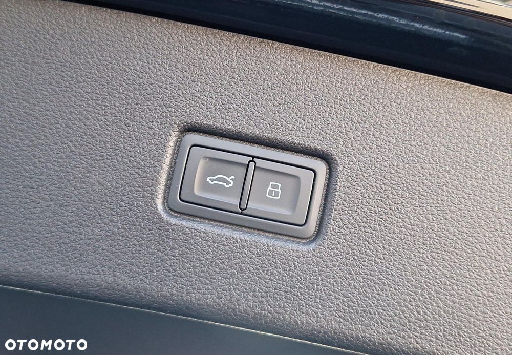 Audi Q5 Sportback - 24