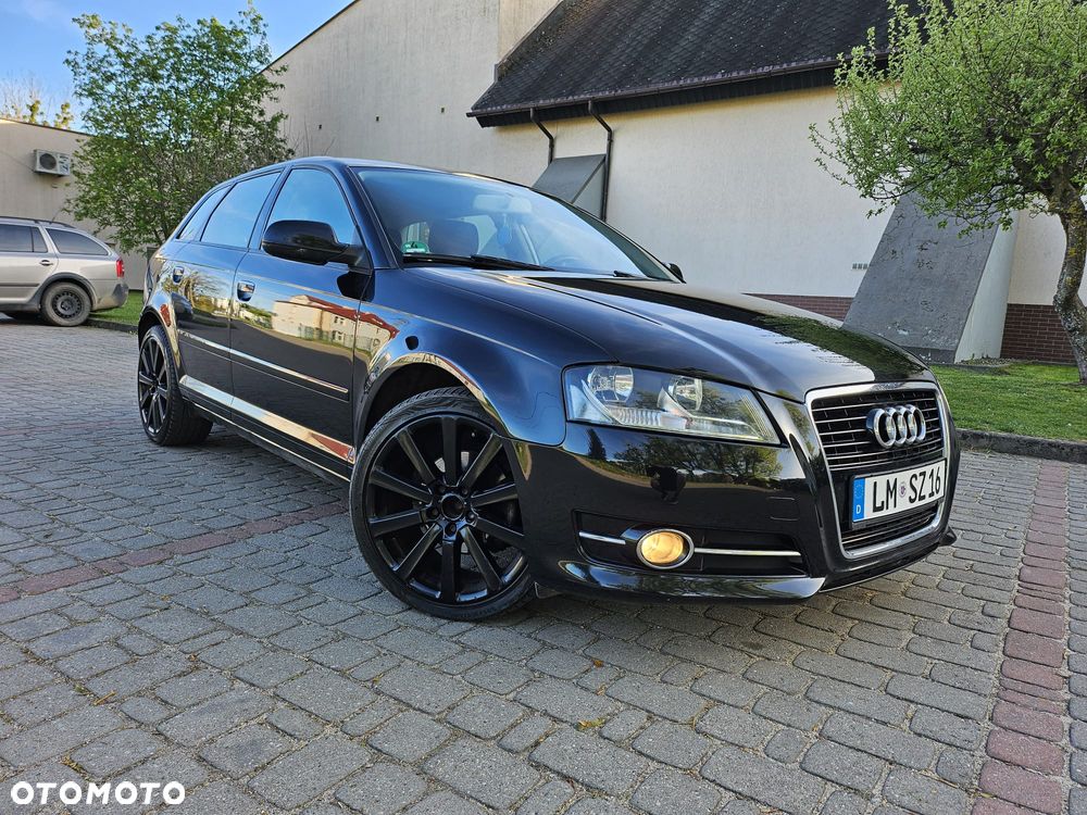 Audi A3 Sportback 2.0 TDI DPF Attraction - 1