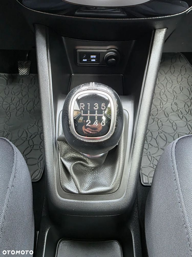 Hyundai ix20 - 27