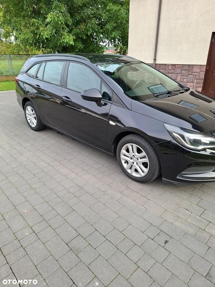 Opel Astra 1.6 D (CDTI) Edition - 4