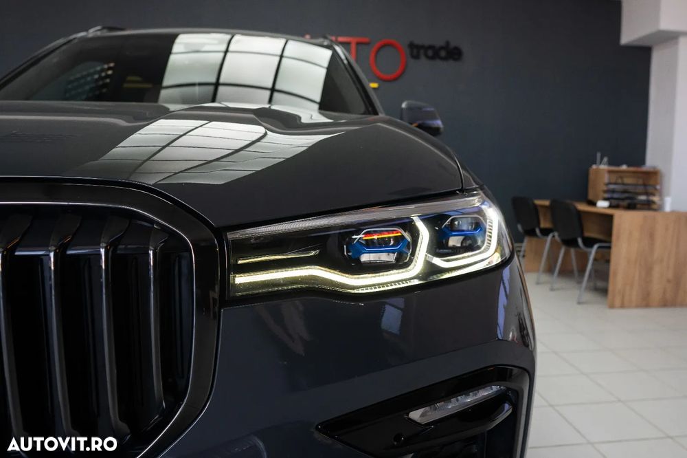 BMW X7 M50i - 7