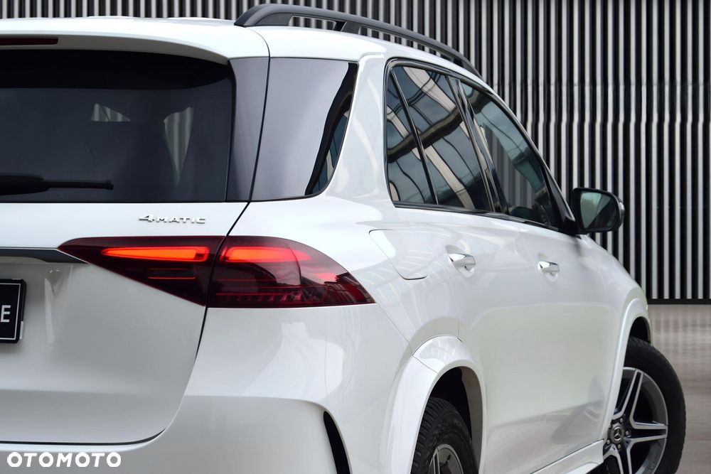 Mercedes-Benz GLE 300 d 4-Matic - 11