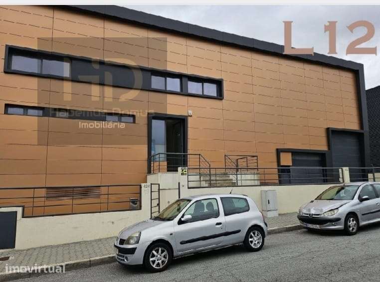 Armazém para venda ou aluguer na zona industrial de Grijó - Grande imagem: 2/20