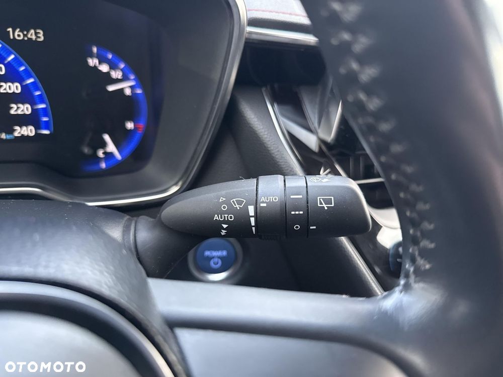 Toyota Corolla 1.8 Hybrid Selection - 25