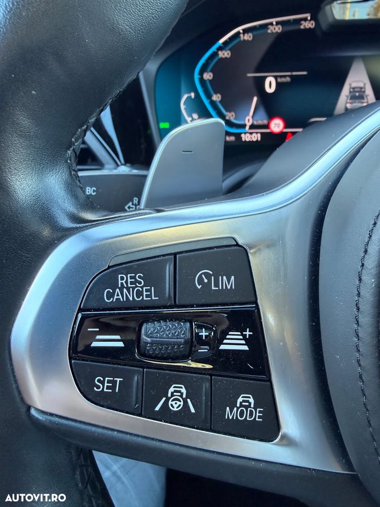 BMW Seria 3 330e Aut. M Sport - 20