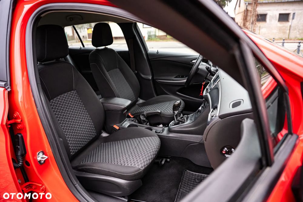 Opel Astra 1.6 CDTI Elite - 27