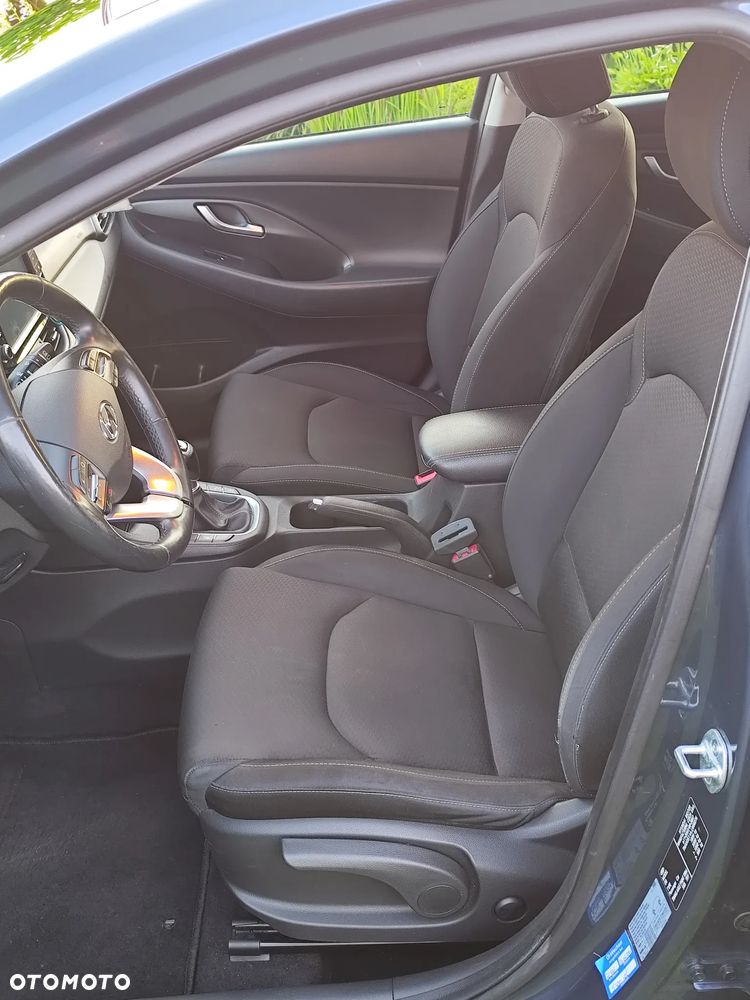 Hyundai i30 1.0 T-GDI Classic + - 7