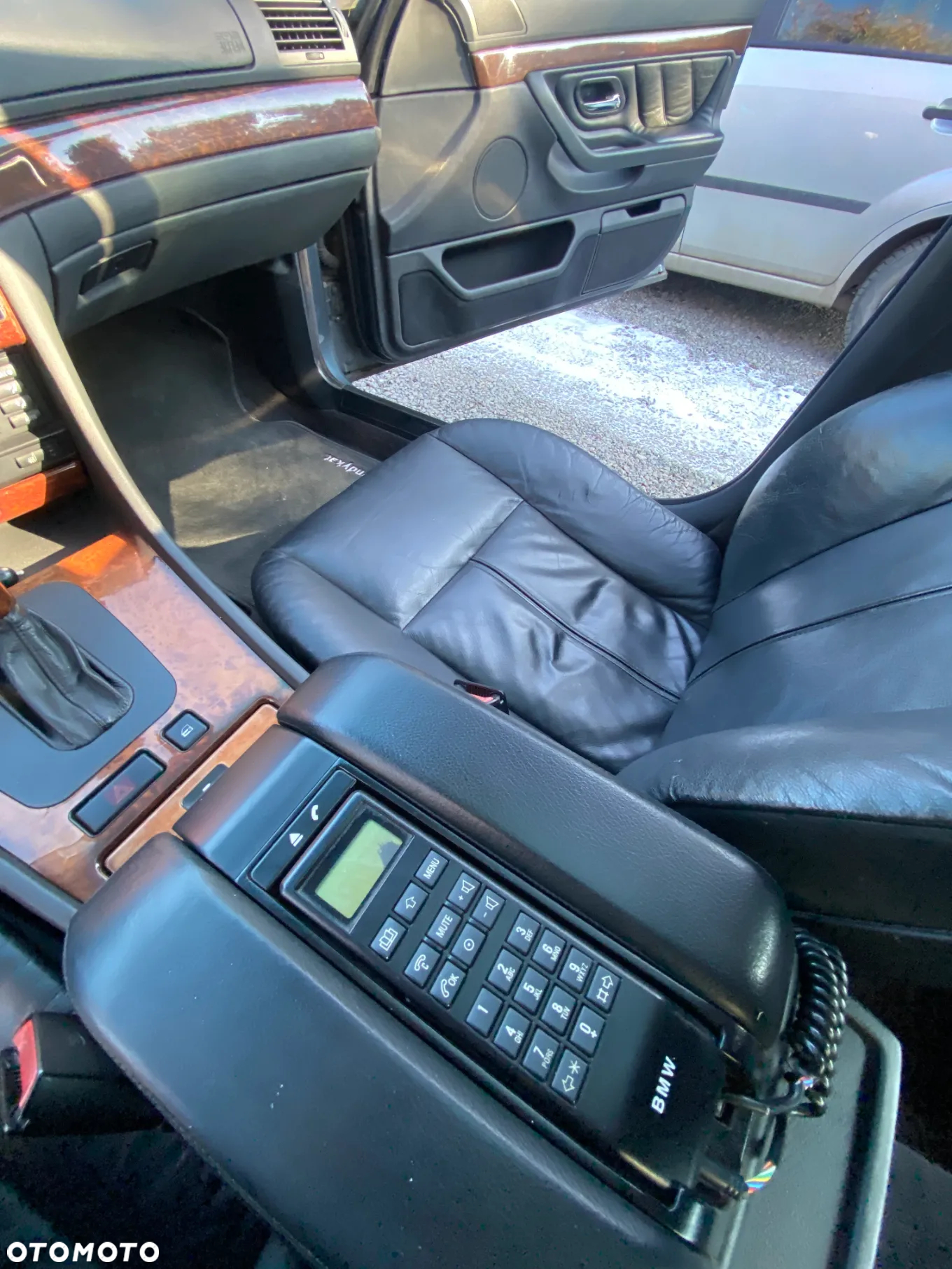 BMW Seria 7 728i L - 12