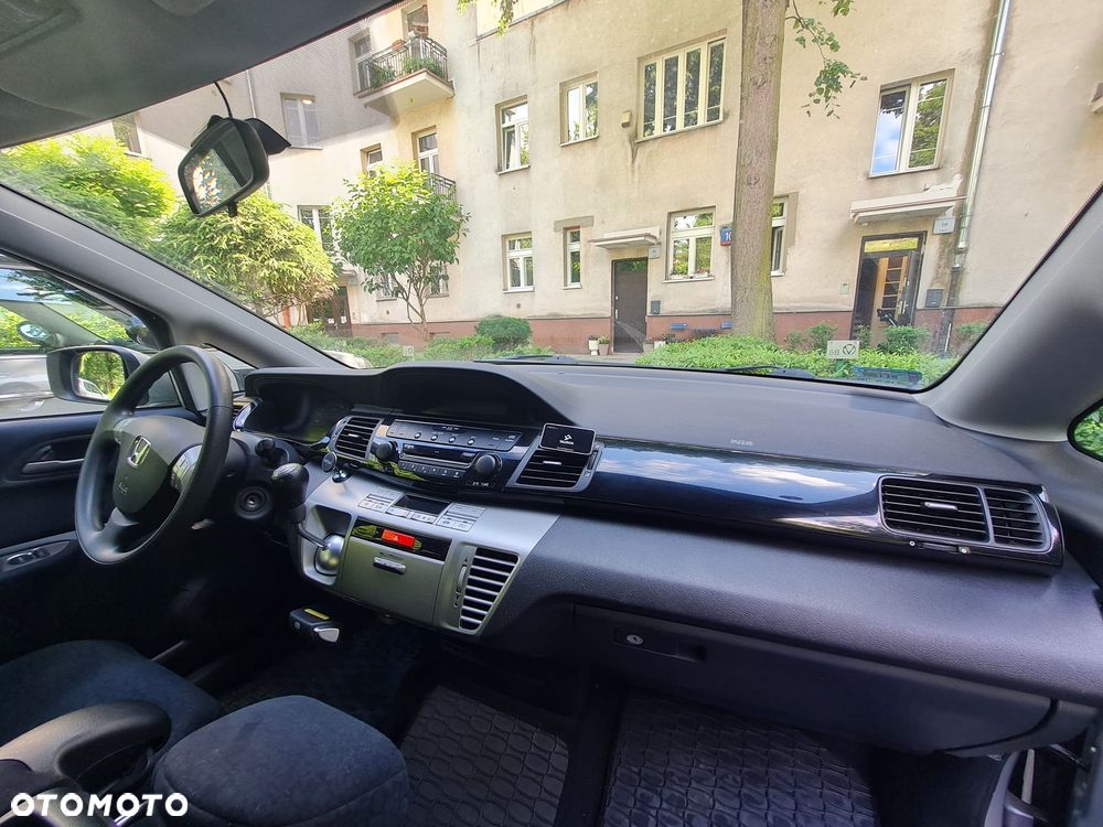 Honda FR-V 2.0 Comfort - 8