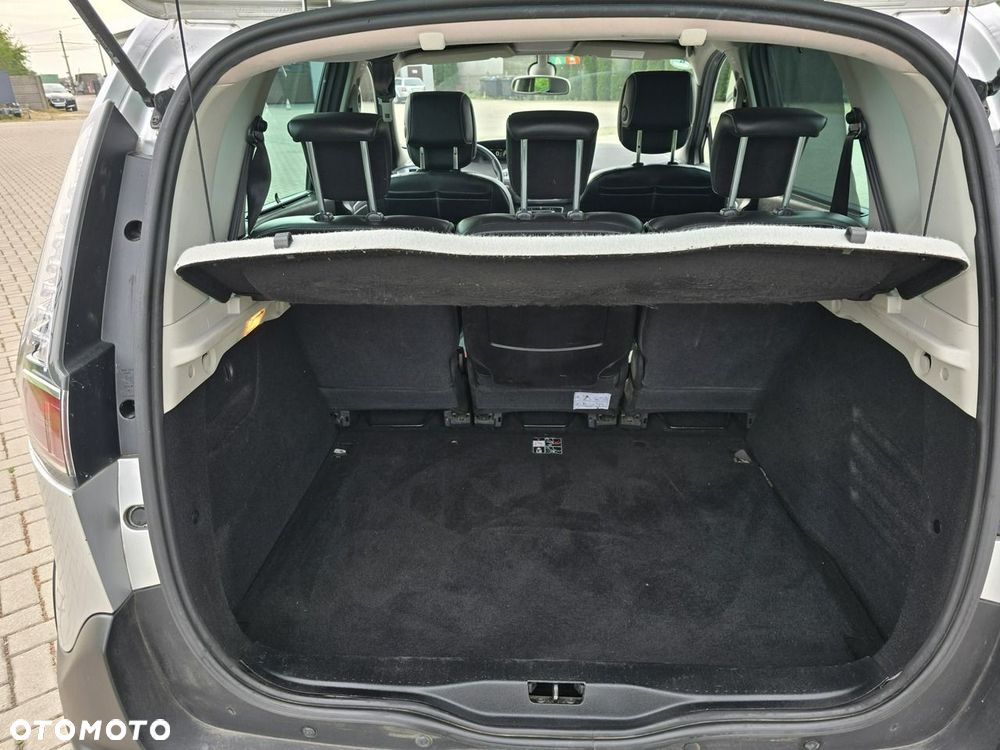 Renault Scenic - 22