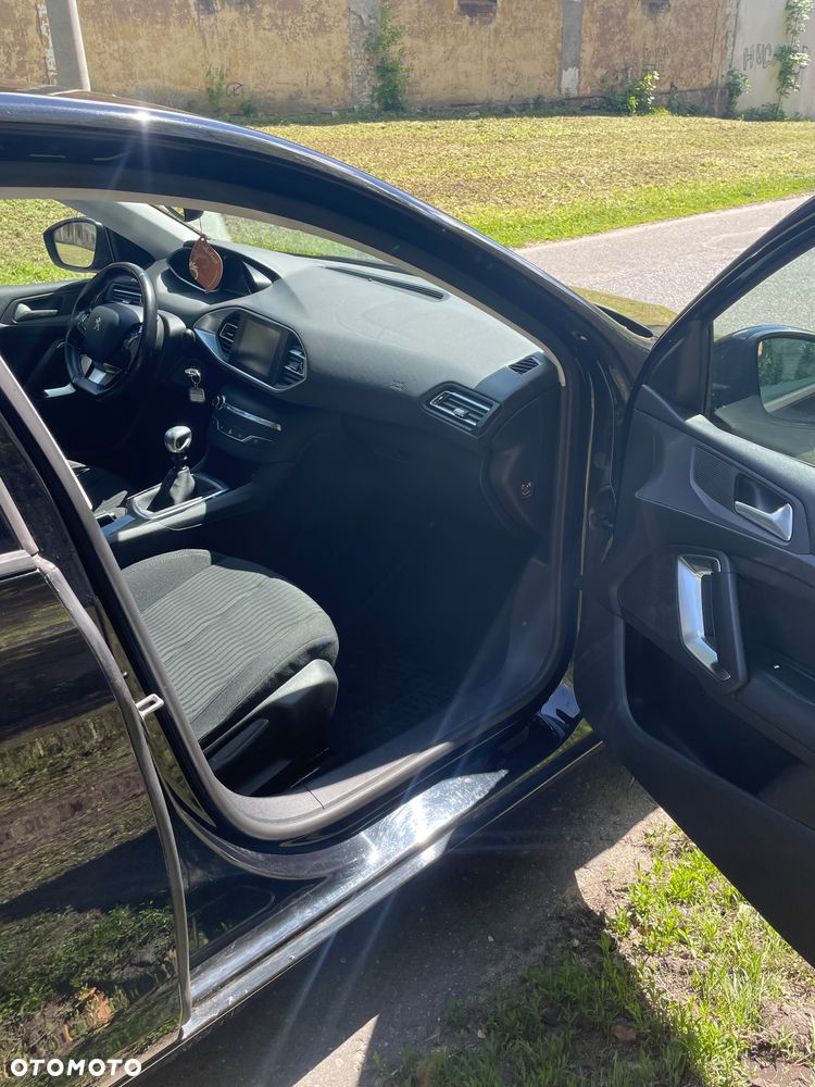 Peugeot 308 1.6 BlueHDi Active S&S - 16