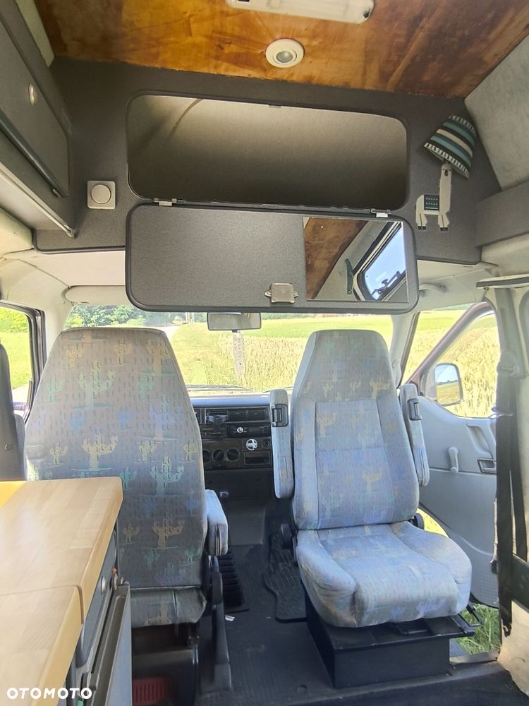 Volkswagen Transporter Standard - 19