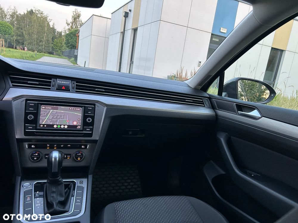 Volkswagen Passat 1.5 TSI EVO Essence DSG - 13