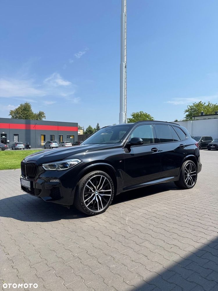 BMW X5 M M50d - 1