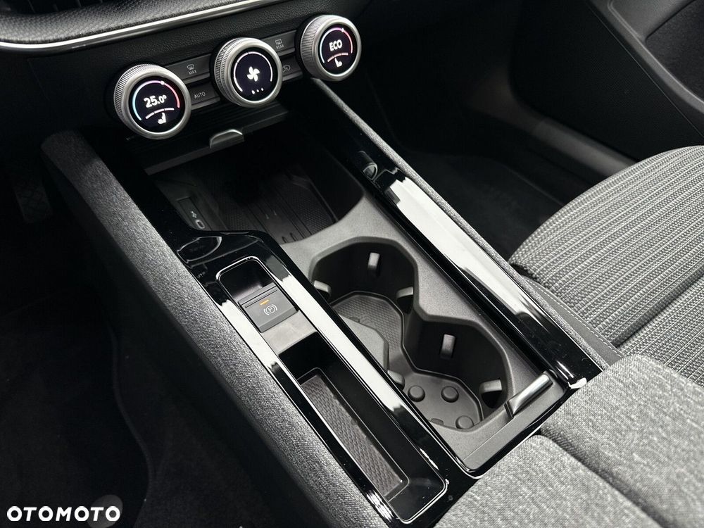 Skoda Superb 1.5 TSI Plug-in Hybrid Edition 130 DSG - 29