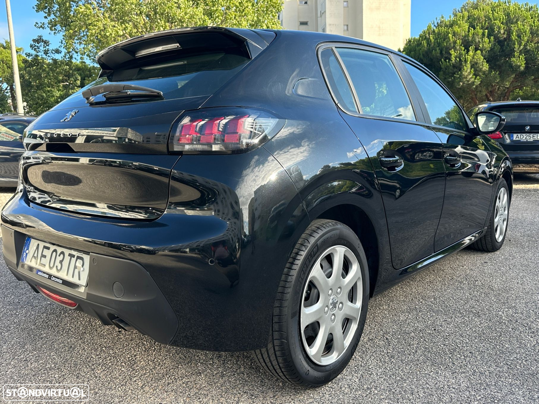 Peugeot 208 1.2 PureTech Active Pack - 7