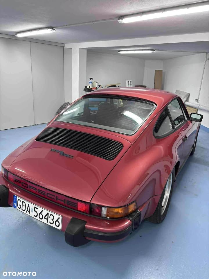 Porsche 911 - 2