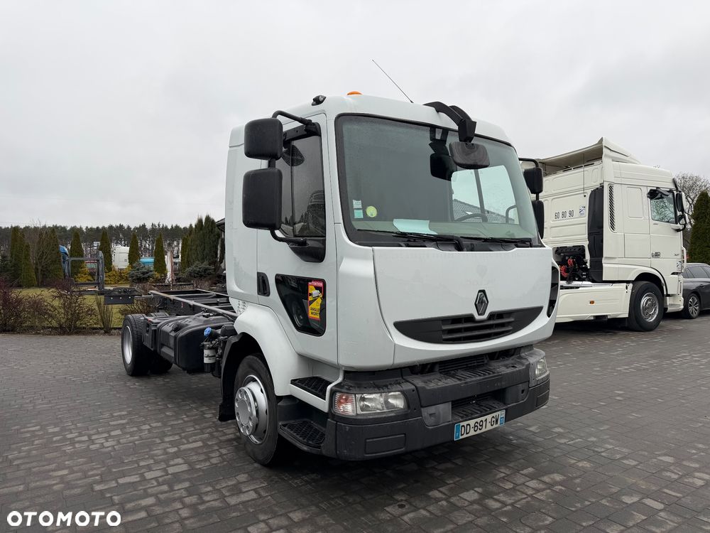 Renault MIDLUM 220 DXI // Przystawka/pompa // DMC 12T // Kabina Sypialna // rama do zabudowy - 4