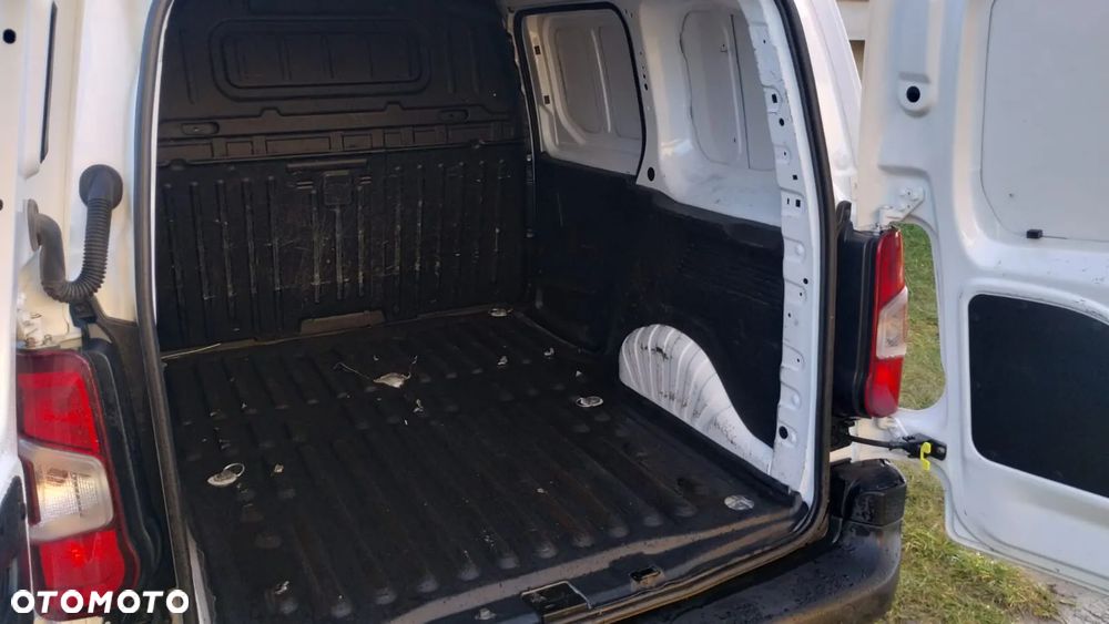 Peugeot Partner - 10