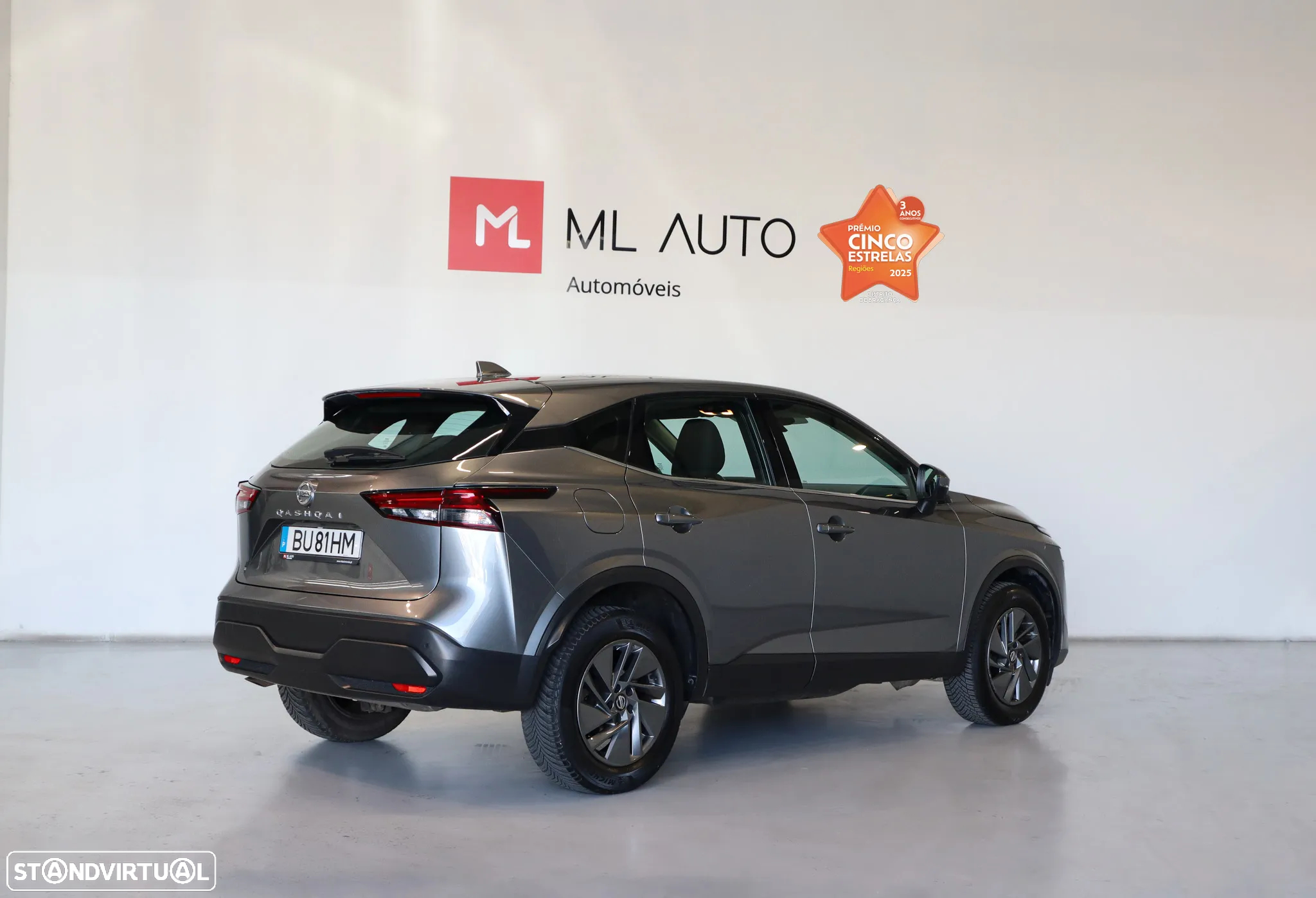 Nissan Qashqai 1.3 DIG-T N-Connecta Xtronic - 2