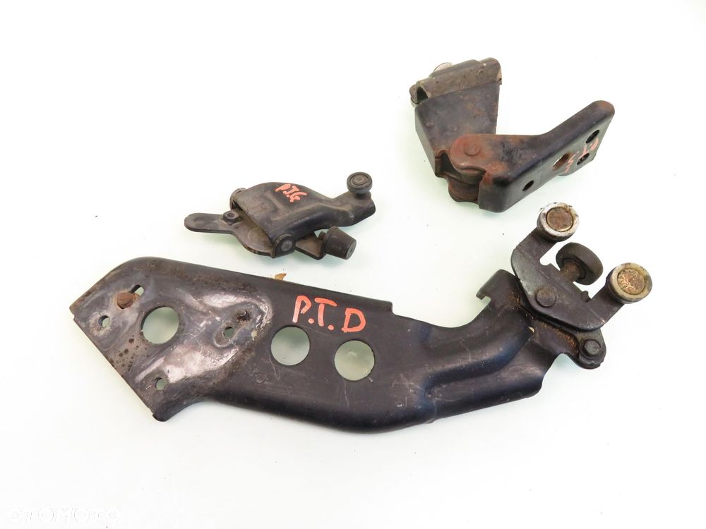 ROLKA DRZWI PRZESUWNYCH NISSAN QUEST III - 1