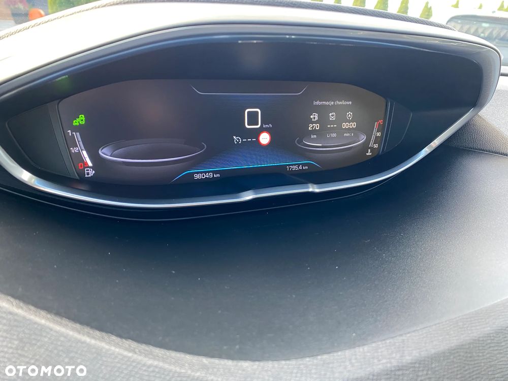 Peugeot 3008 1.2 PureTech Allure S&S - 26