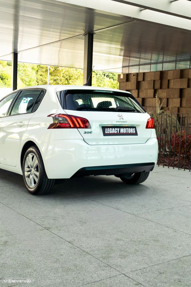 Peugeot 308 - 10