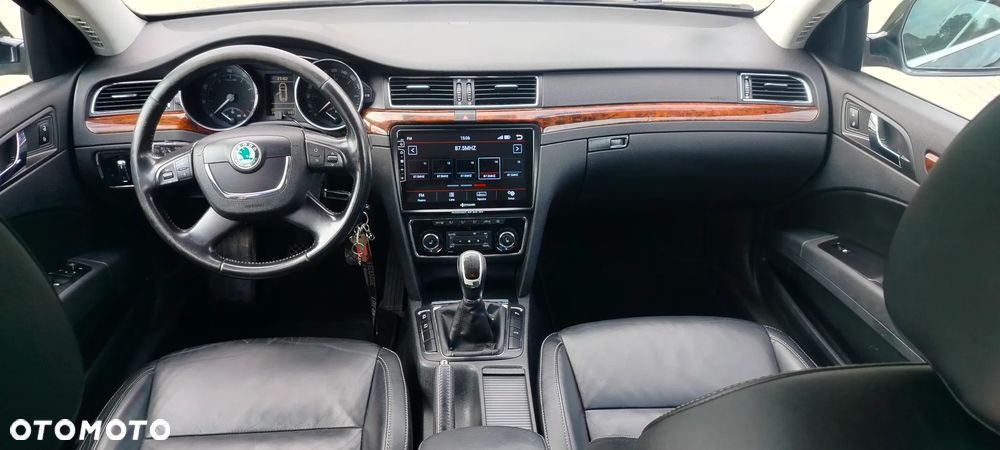 Skoda Superb 1.8 TSI 4x4 Exclusive - 19