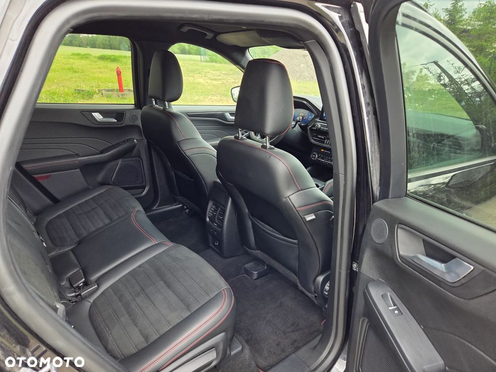 Ford Kuga - 8