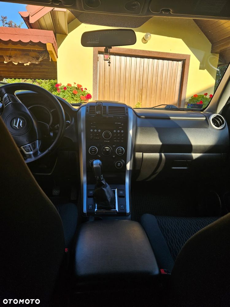 Suzuki Grand Vitara 2.4 Premium EU5 - 15
