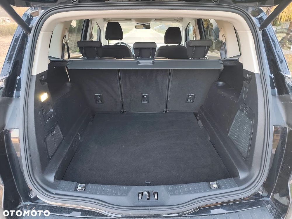 Ford S-Max 2.0 TDCi Titanium PowerShift - 29