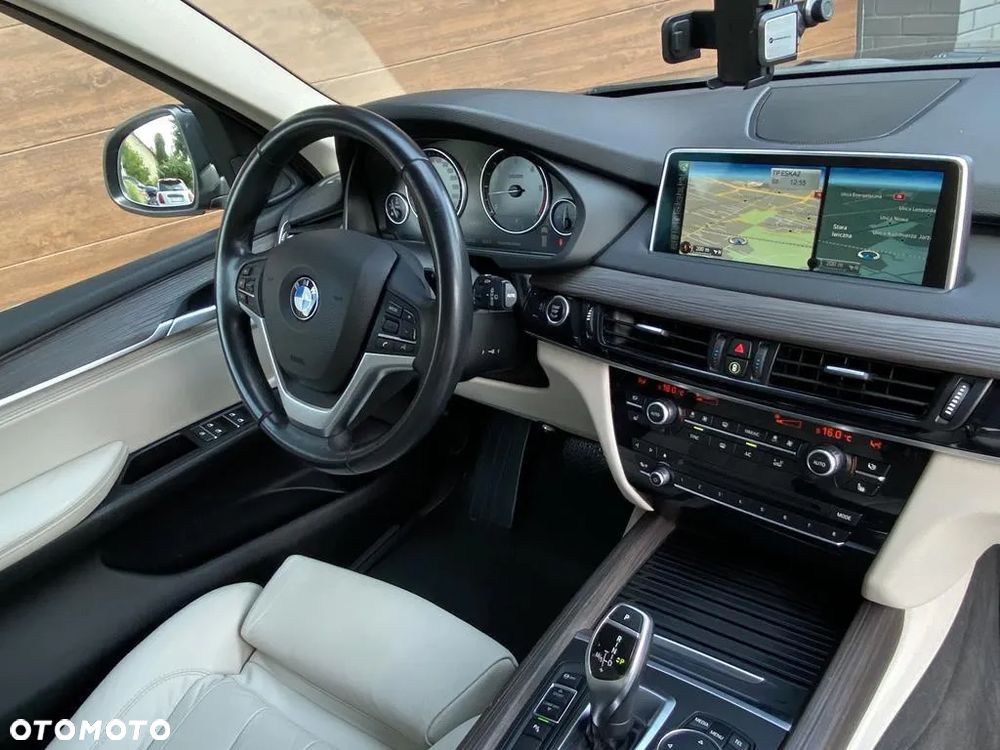 BMW X5 xDrive30d - 38