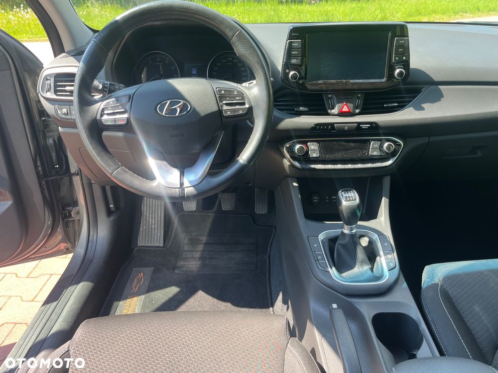 Hyundai i30 1.4 T-GDI Intro Edition - 23