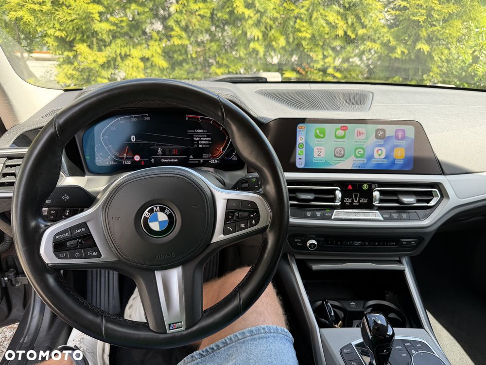 BMW Seria 3 318d mHEV - 4