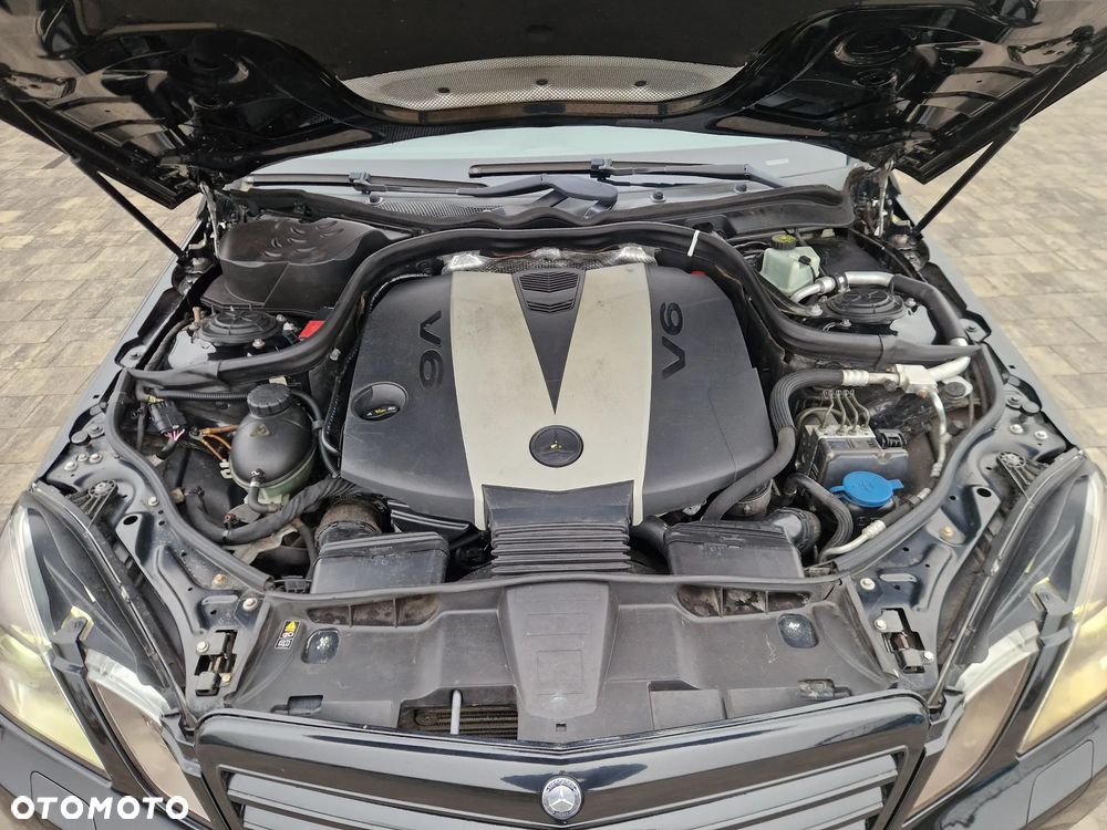 Mercedes-Benz Klasa E 300 BlueTEC 7G-TRONIC Elegance - 15