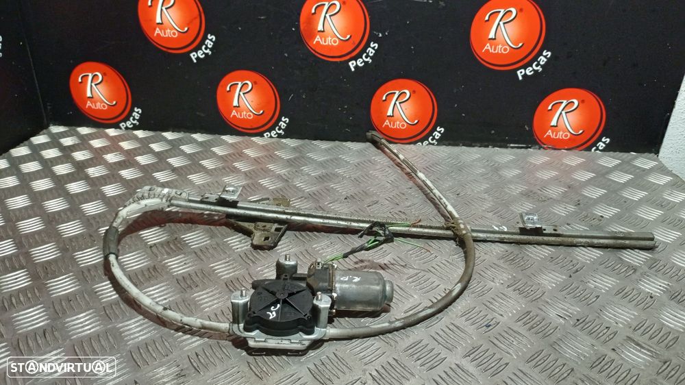 Elevador Frente Dto Iveco Daily Iii Caixa/Combi - 1