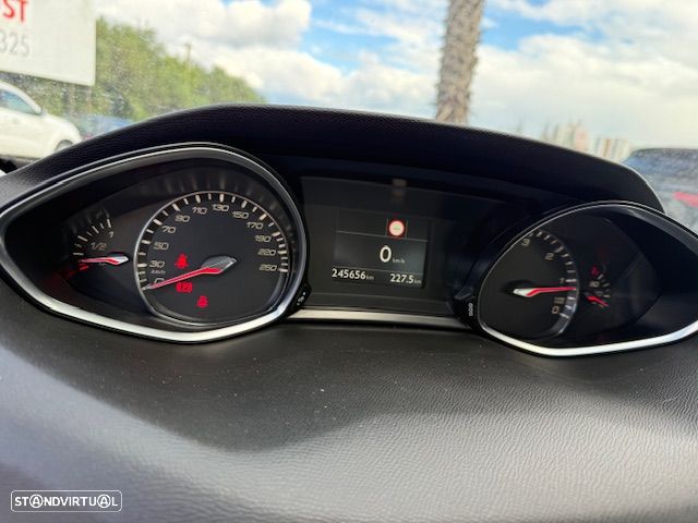 Peugeot 308 SW BlueHDi 130 Stop & Start Style - 25