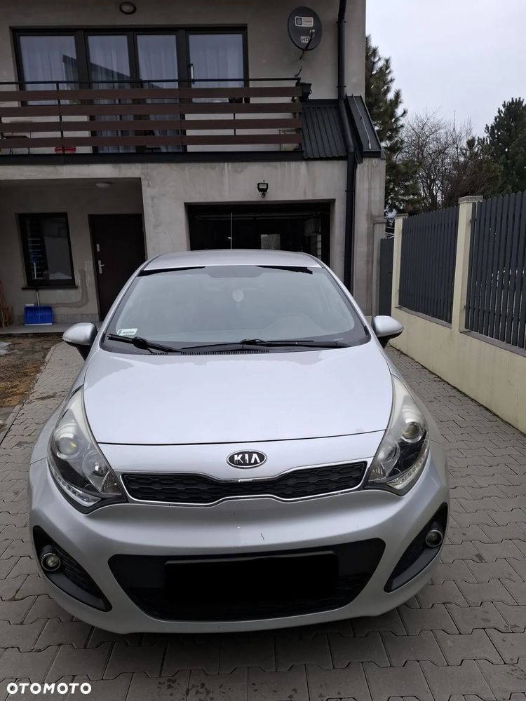 Kia Rio 1.1 crdi L - 1
