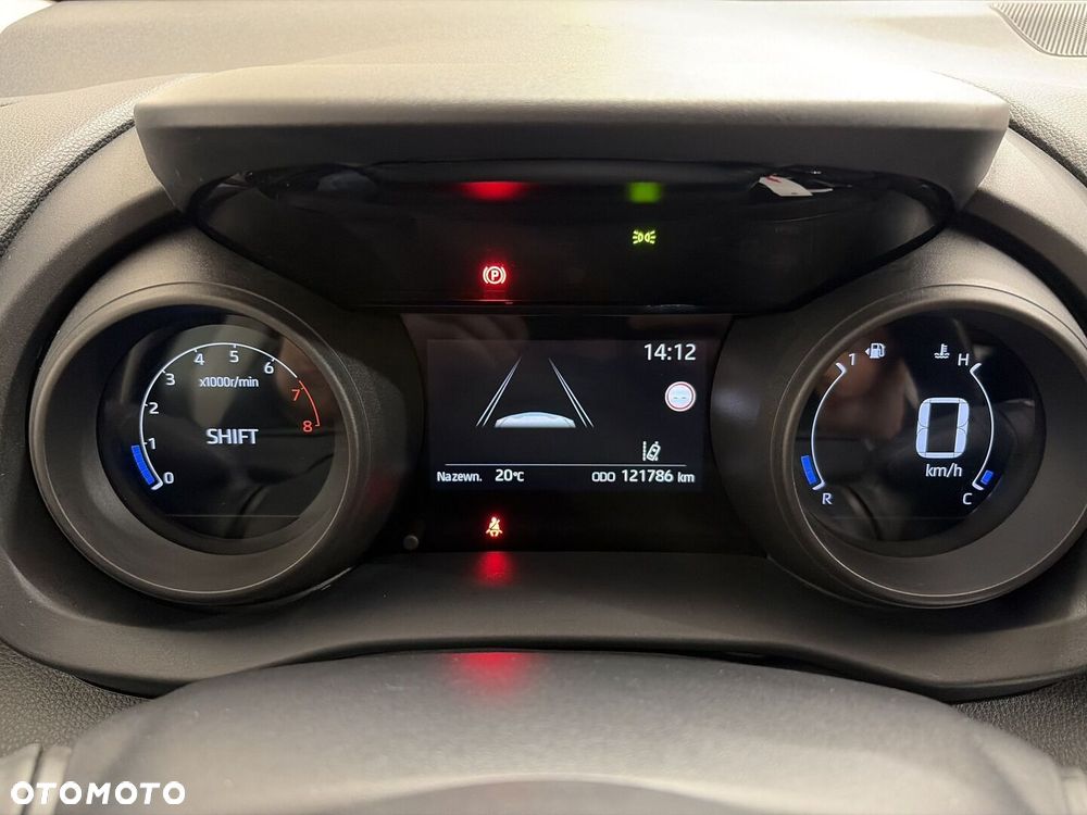 Toyota Yaris - 16