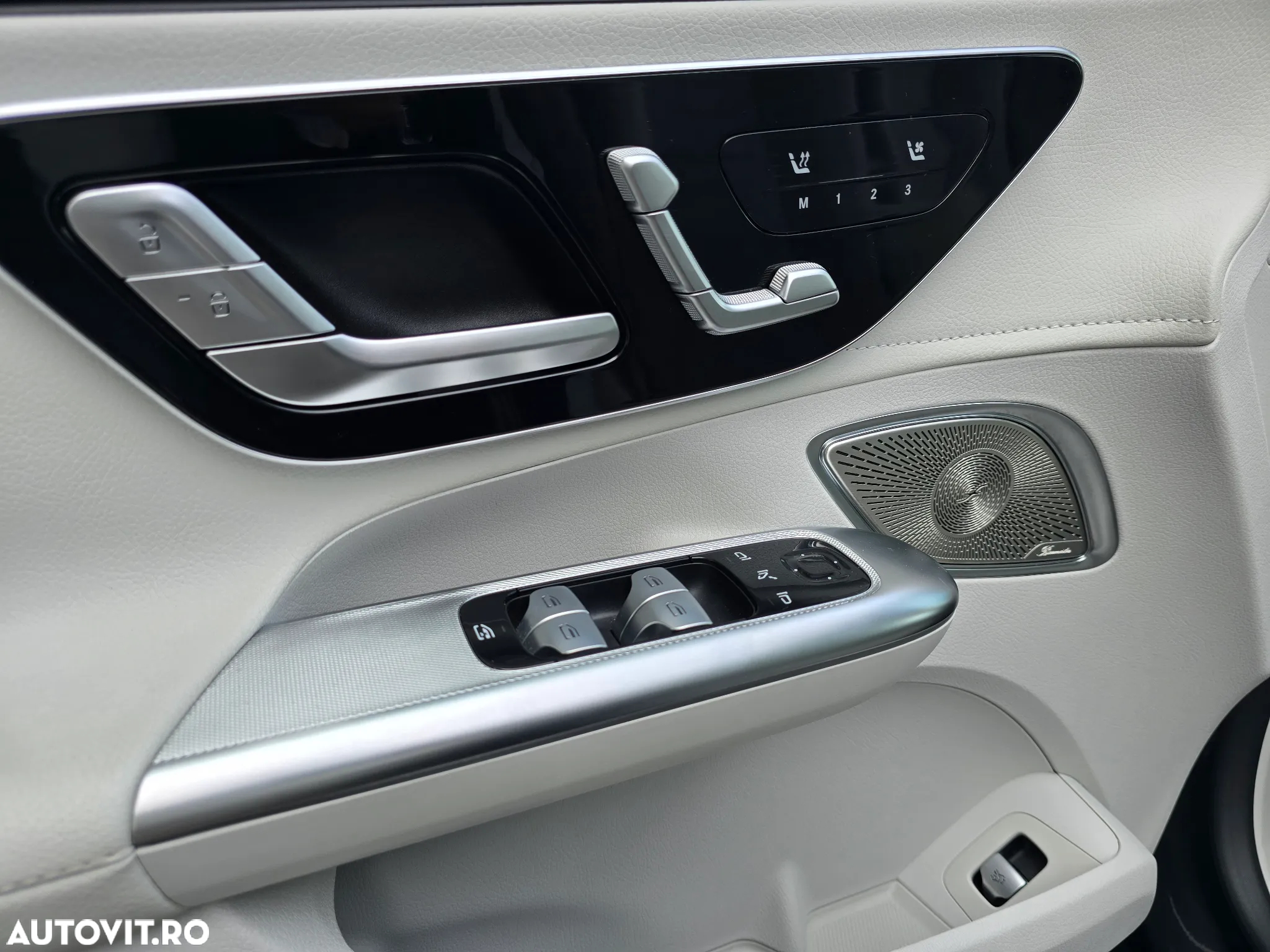 Mercedes-Benz EQE AMG 43 4MATIC - 14