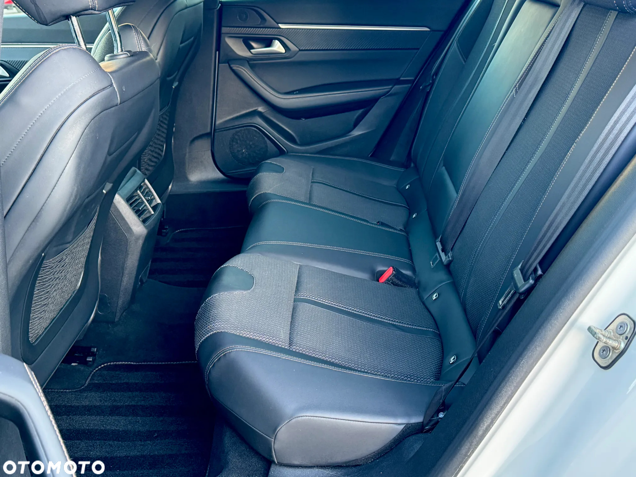 Peugeot 508 2.0 BlueHDi GT Line S&S EAT8 - 14