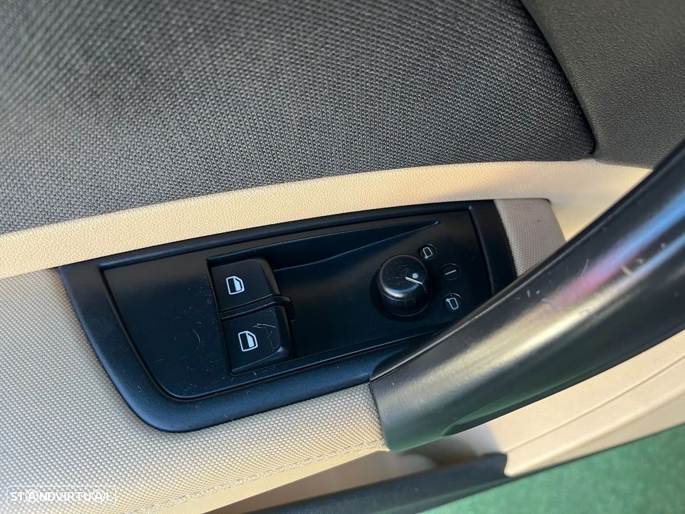 Audi A1 1.6 TDI Attraction - 19