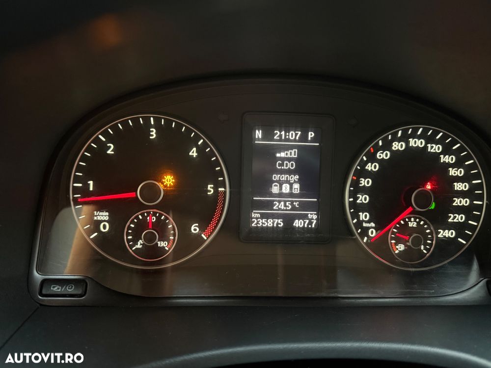 Volkswagen Caddy 2.0 TDI Comfortline DSG - 11